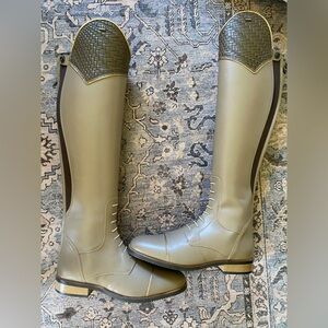 Kingsley Elegant Tan Riding Boots